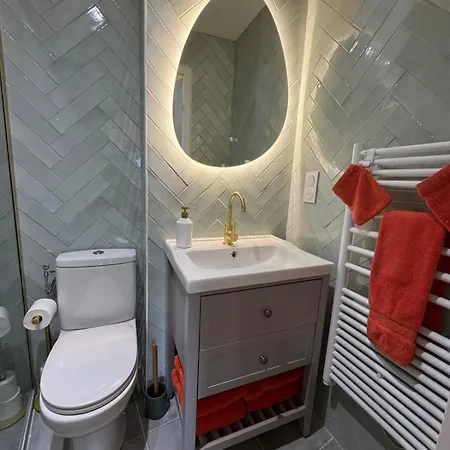 Confortable à Proximité Des Thermes Apartamento